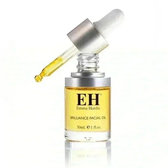 Emma Hardie Brilliance Facial Oil - Picture 5 of 5
